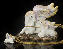 Jeweled Pegasus Box and Necklace