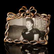 Jeweled Bow Picture Frame