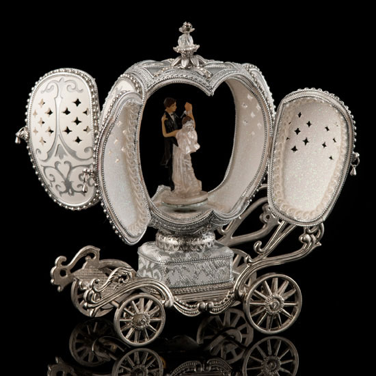 Silver Wedding March Musical Egg