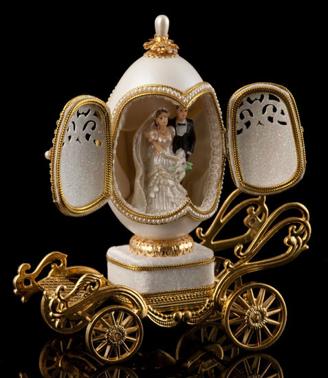 I Will Always Love You Golden Carriage Musical Egg