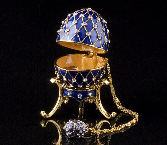 Blue Jeweled Egg Box And Necklace