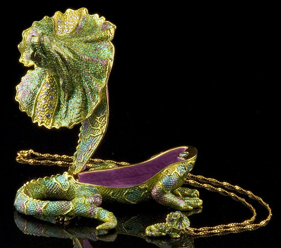 Iguana Jeweled Box and Necklace
